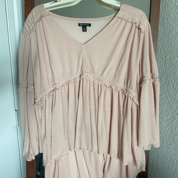 Light pink versona top - Picture 2 of 2